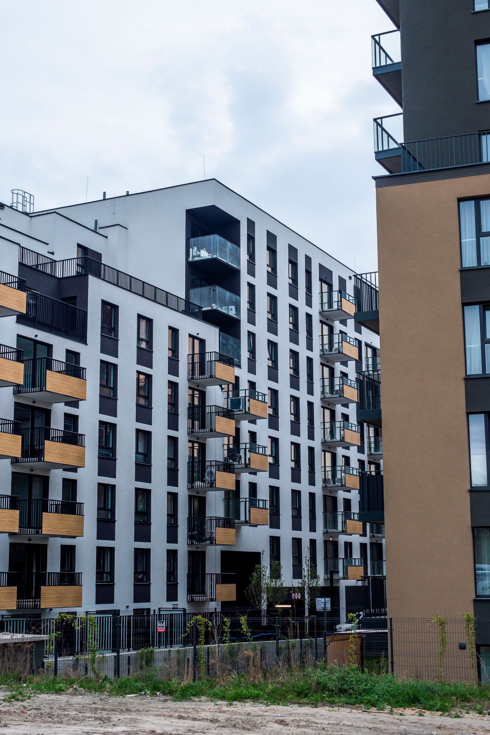 Jumeirah Village Circle residential architecture